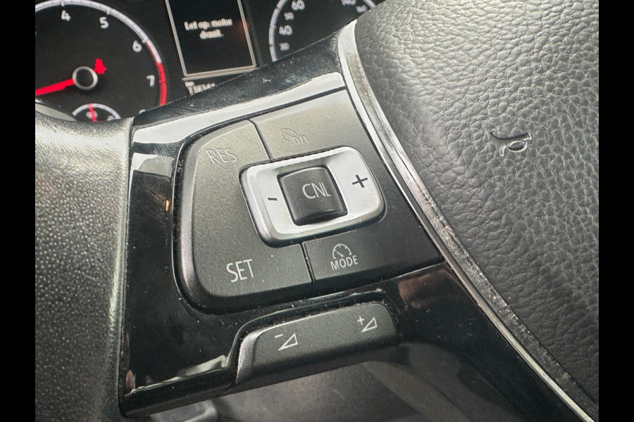 Volkswagen Polo 1.0 MPI Comfortline Volkswagen Polo 1.0 MPI Comfortline