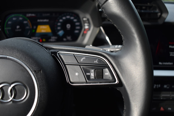 Audi A3 Sportback 40 TFSIe 204PK HYBRIDE S-TRONIC PRO-LINE NAVI/CAMERA/VIRTUAL