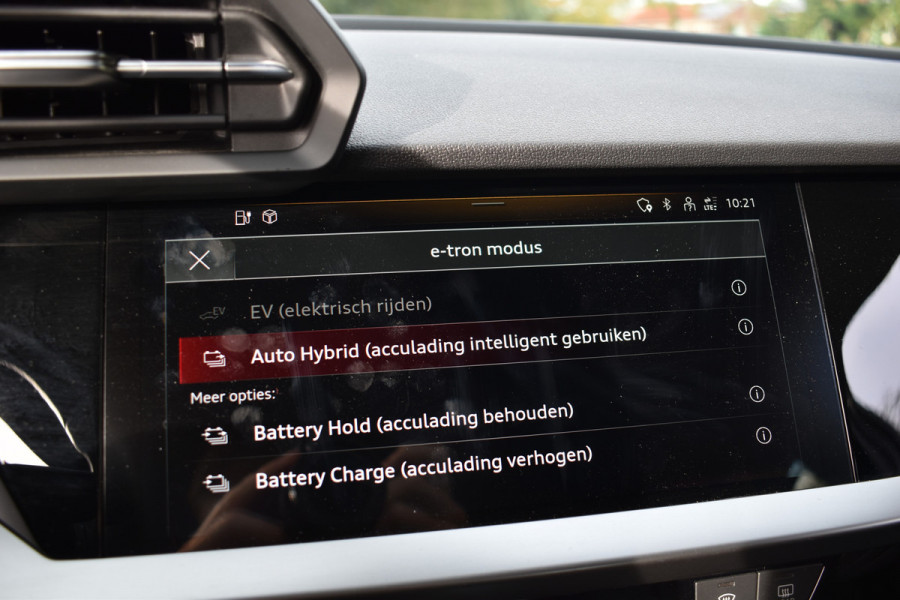 Audi A3 Sportback 40 TFSIe 204PK HYBRIDE S-TRONIC PRO-LINE NAVI/CAMERA/VIRTUAL