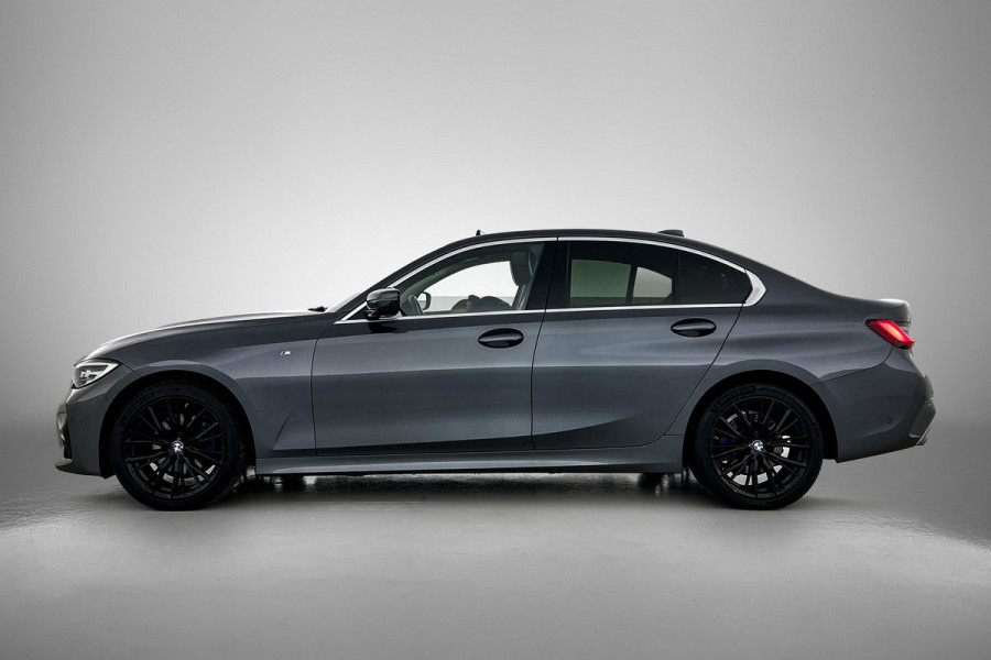 BMW 3-serie 320i M-sport xDrive High Executive(Panorama, StoelV, Carplay, Parkeersensoren, Navi, Camera, Adapt Cruise, Etc) BMW 3-serie 320i M-sport xDrive High Executive(Panorama, StoelV, Carplay, Parkeersensoren, Navi, Camera, Adapt Cruise, Etc)