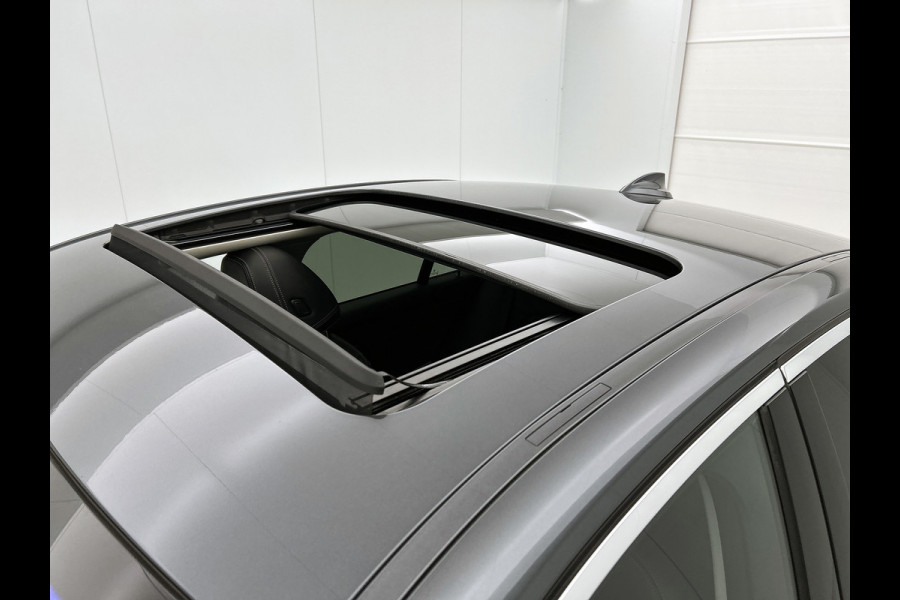 BMW 3-serie 320i M-sport xDrive High Executive(Panorama, StoelV, Carplay, Parkeersensoren, Navi, Camera, Adapt Cruise, Etc) BMW 3-serie 320i M-sport xDrive High Executive(Panorama, StoelV, Carplay, Parkeersensoren, Navi, Camera, Adapt Cruise, Etc)