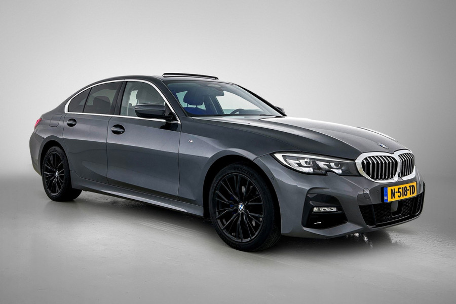 BMW 3-serie 320i M-sport xDrive High Executive(Panorama, StoelV, Carplay, Parkeersensoren, Navi, Camera, Adapt Cruise, Etc) BMW 3-serie 320i M-sport xDrive High Executive(Panorama, StoelV, Carplay, Parkeersensoren, Navi, Camera, Adapt Cruise, Etc)