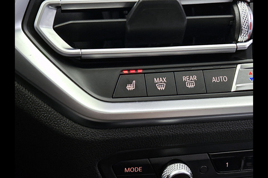 BMW 3-serie 320i M-sport xDrive High Executive(Panorama, StoelV, Carplay, Parkeersensoren, Navi, Camera, Adapt Cruise, Etc) BMW 3-serie 320i M-sport xDrive High Executive(Panorama, StoelV, Carplay, Parkeersensoren, Navi, Camera, Adapt Cruise, Etc)