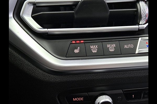 BMW 3-serie 320i M-sport xDrive High Executive(Panorama, StoelV, Carplay, Parkeersensoren, Navi, Camera, Adapt Cruise, Etc) BMW 3-serie 320i M-sport xDrive High Executive(Panorama, StoelV, Carplay, Parkeersensoren, Navi, Camera, Adapt Cruise, Etc)
