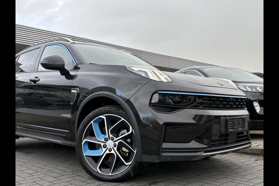 Lynk & Co 01 1.5 261 pk | PHEV | Zuid | 360 Camera | Adaptieve Cruise | Elek. Achterklep | Panorama dak | Stoelverwarming | 1.800kg Trekgewicht Lynk & Co 01 1.5 261 pk | PHEV | Zuid | 360 Camera | Adaptieve Cruise | Elek. Achterklep | Panorama dak | Stoelverwarming | 1.800kg Trekgewicht