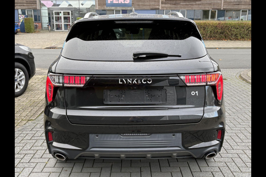 Lynk & Co 01 1.5 261 pk | PHEV | Zuid | 360 Camera | Adaptieve Cruise | Elek. Achterklep | Panorama dak | Stoelverwarming | 1.800kg Trekgewicht Lynk & Co 01 1.5 261 pk | PHEV | Zuid | 360 Camera | Adaptieve Cruise | Elek. Achterklep | Panorama dak | Stoelverwarming | 1.800kg Trekgewicht