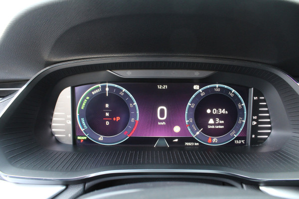 Škoda Octavia Combi 1.4 TSI 204pk iV PHEV Business Edition Plus Clima Cruise Navi Camera HUD 19"LMV El. Klep Škoda Octavia Combi 1.4 TSI 204pk iV PHEV Business Edition Plus Clima Cruise Navi Camera HUD 19"LMV El. Klep