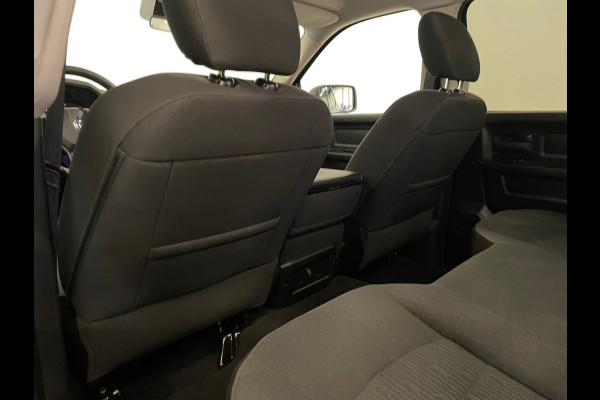 Dodge Ram 1500 CLASSIC 5.7 HEMI |6-PERS|NAP |NIEUWE AUTO |INRUIL MOGELIJK |DEALER ONDERHOUDEN