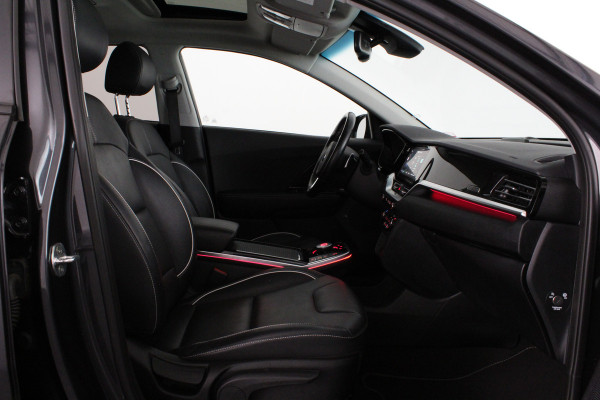 Kia e-Niro ExecutiveLine 64 kWh Leer/3-fase/schuifdak/JBL Audio