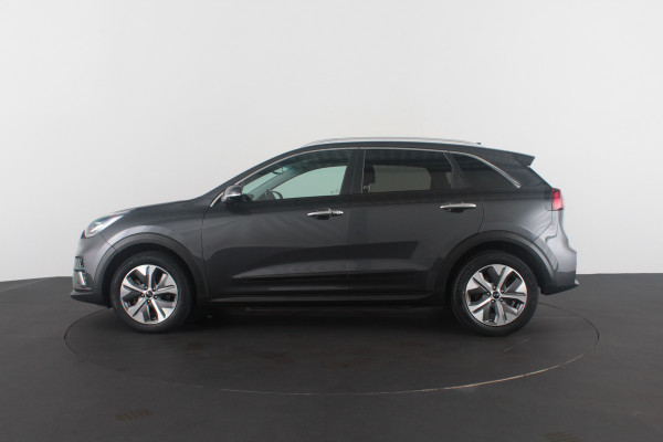 Kia e-Niro ExecutiveLine 64 kWh Leer/3-fase/schuifdak/JBL Audio