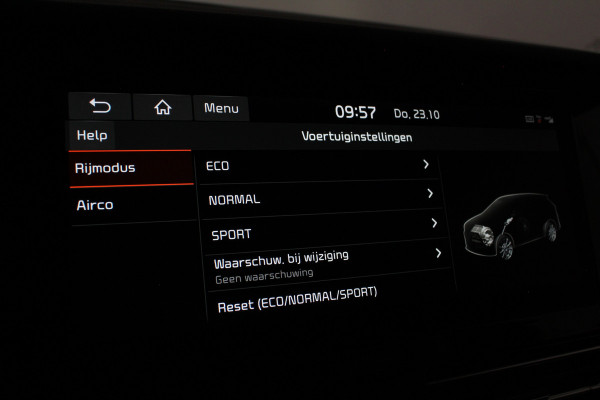 Kia e-Niro ExecutiveLine 64 kWh Leer/3-fase/schuifdak/JBL Audio