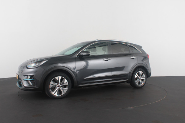 Kia e-Niro ExecutiveLine 64 kWh Leer/3-fase/schuifdak/JBL Audio
