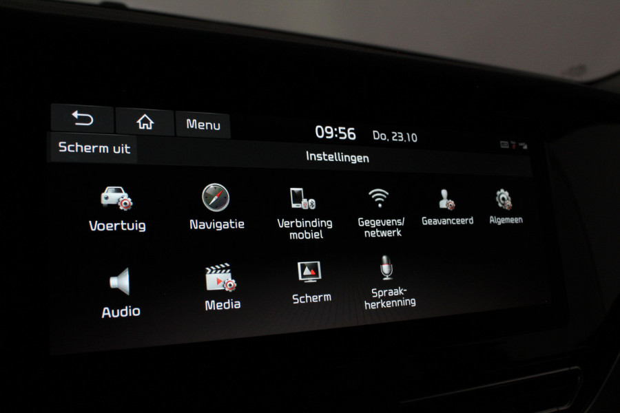 Kia e-Niro ExecutiveLine 64 kWh Leer/3-fase/schuifdak/JBL Audio