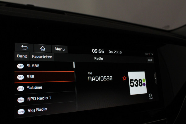 Kia e-Niro ExecutiveLine 64 kWh Leer/3-fase/schuifdak/JBL Audio