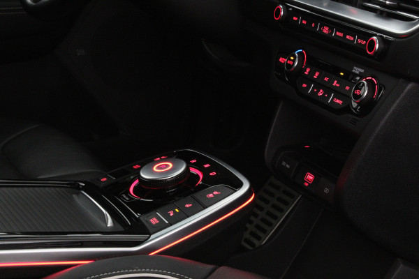 Kia e-Niro ExecutiveLine 64 kWh Leer/3-fase/schuifdak/JBL Audio