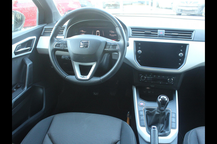 Seat Arona 1.0 TSI Xcellence Business Intense | 115 PK | NAVIGATIE | TREKHAAK | ACHTERUITRIJCAMERA |