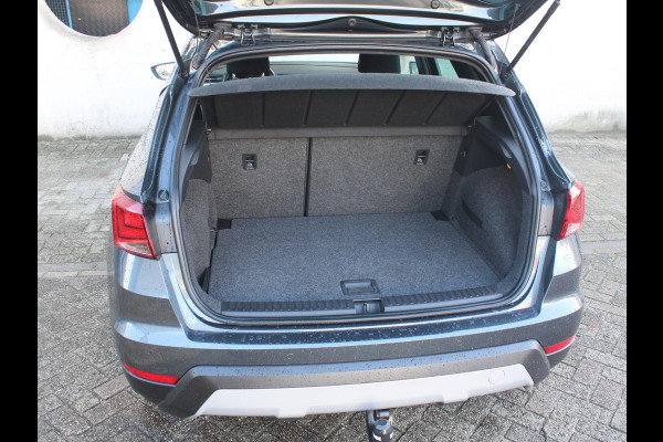 Seat Arona 1.0 TSI Xcellence Business Intense | 115 PK | NAVIGATIE | TREKHAAK | ACHTERUITRIJCAMERA |