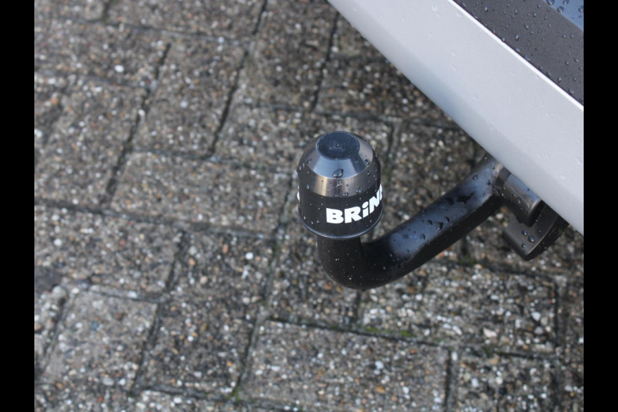 Seat Arona 1.0 TSI Xcellence Business Intense | 115 PK | NAVIGATIE | TREKHAAK | ACHTERUITRIJCAMERA |