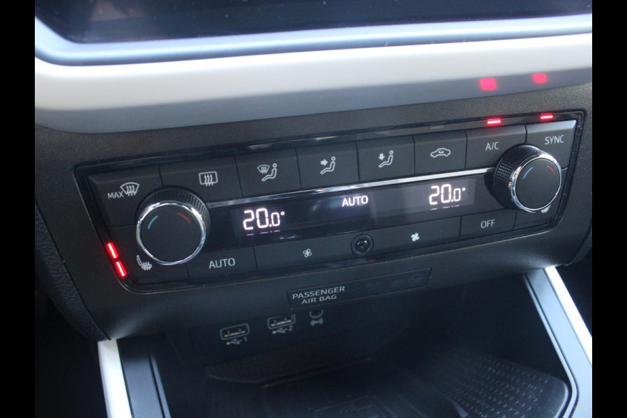 Seat Arona 1.0 TSI Xcellence Business Intense | 115 PK | NAVIGATIE | TREKHAAK | ACHTERUITRIJCAMERA |