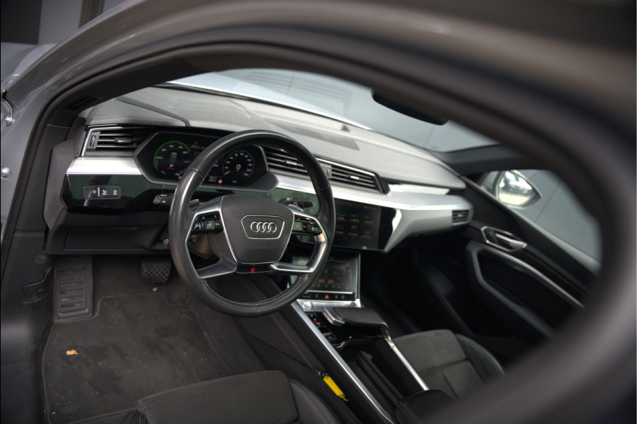 Audi e-tron Sportback 50 quattro S edition 71 kWh | S-Line | Black Edition | Panoramadak | Memory Seats | Luchtvering | Adaptive Cruise Control | Apple Carplay | Keyless | Matrix LED | Leder | Stoelverwarming | NAP | Audi e-tron Sportback 50 quattro S edition 71 kWh | S-Line | Black Edition | Panoramadak | Memory Seats | Luchtvering | Adaptive Cruise Control | Apple Carplay | Keyless | Matrix LED | Leder | Stoelverwarming | NAP |