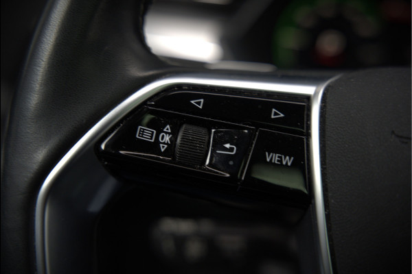 Audi e-tron Sportback 50 quattro S edition 71 kWh | S-Line | Black Edition | Panoramadak | Memory Seats | Luchtvering | Adaptive Cruise Control | Apple Carplay | Keyless | Matrix LED | Leder | Stoelverwarming | NAP | Audi e-tron Sportback 50 quattro S edition 71 kWh | S-Line | Black Edition | Panoramadak | Memory Seats | Luchtvering | Adaptive Cruise Control | Apple Carplay | Keyless | Matrix LED | Leder | Stoelverwarming | NAP |