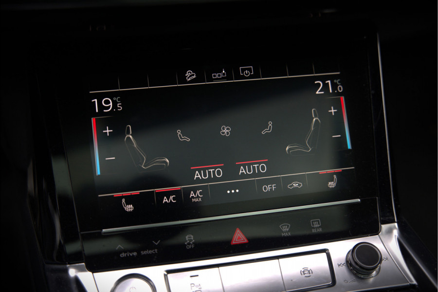 Audi e-tron Sportback 50 quattro S edition 71 kWh | S-Line | Black Edition | Panoramadak | Memory Seats | Luchtvering | Adaptive Cruise Control | Apple Carplay | Keyless | Matrix LED | Leder | Stoelverwarming | NAP | Audi e-tron Sportback 50 quattro S edition 71 kWh | S-Line | Black Edition | Panoramadak | Memory Seats | Luchtvering | Adaptive Cruise Control | Apple Carplay | Keyless | Matrix LED | Leder | Stoelverwarming | NAP |