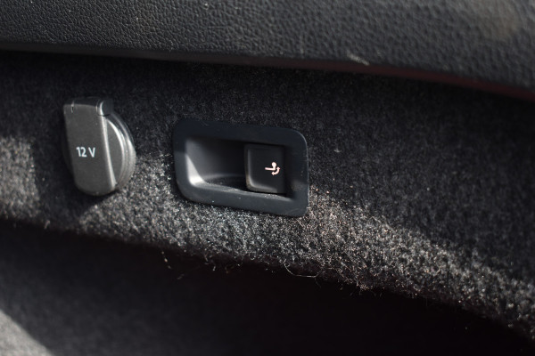 Volkswagen Passat Variant 218PK DSG HYBRID GTE BUSINESS TREKHAAK/IQ-LIGHT/VIRTUAL/LEDER