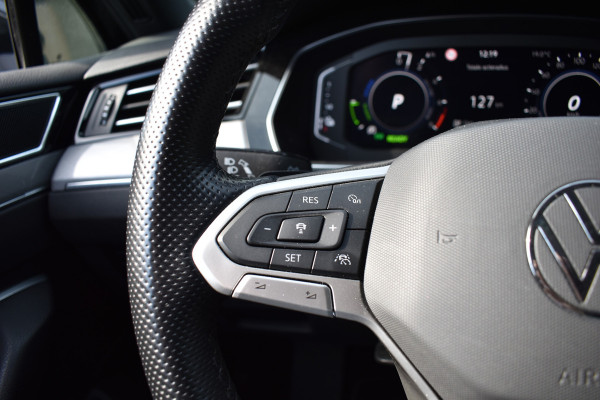Volkswagen Passat Variant 218PK DSG HYBRID GTE BUSINESS TREKHAAK/IQ-LIGHT/VIRTUAL/LEDER