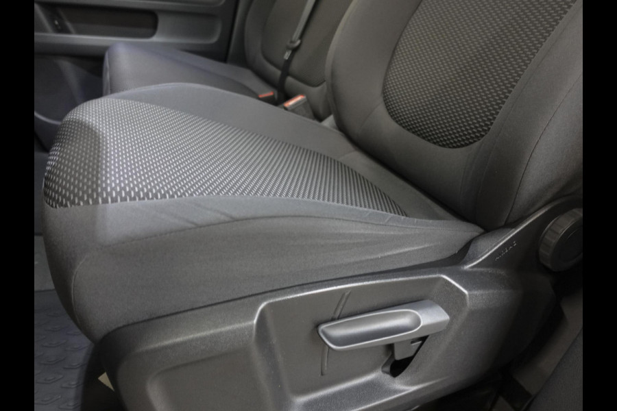 Volkswagen ID. Buzz Cargo 77 kWh 204pk Airco Climate control  Cruise control ACC Carplay Trekhaak  LED Volkswagen ID. Buzz Cargo 77 kWh 204pk Airco Climate control  Cruise control ACC Carplay Trekhaak  LED