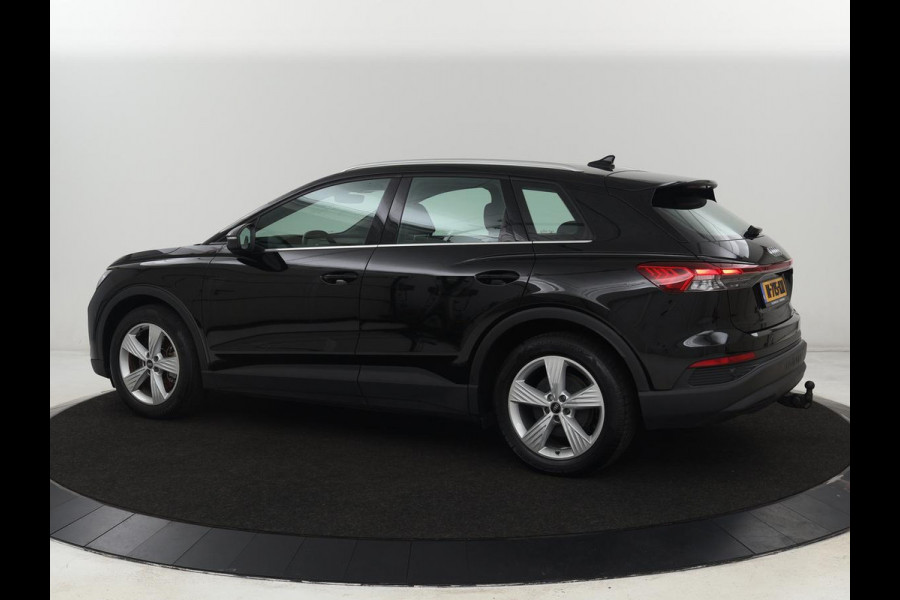 Audi Q4 e-tron 40 Launch Edition 77 kWh | Trekhaak | Warmtepomp | Stoelverwarming | Adaptive cruise | Camera | Carplay | Navigatie | Full LED | Virtual Cockpit