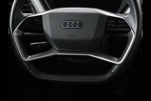 Audi Q4 e-tron 40 Launch Edition 77 kWh | Trekhaak | Warmtepomp | Stoelverwarming | Adaptive cruise | Camera | Carplay | Navigatie | Full LED | Virtual Cockpit
