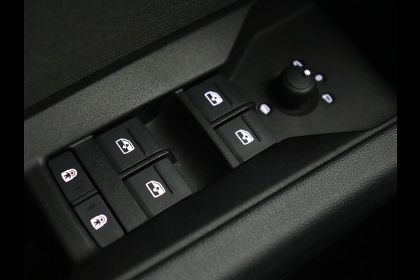 Audi Q4 e-tron 40 Launch Edition 77 kWh | Trekhaak | Warmtepomp | Stoelverwarming | Adaptive cruise | Camera | Carplay | Navigatie | Full LED | Virtual Cockpit