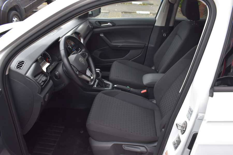 Volkswagen T-Cross 1.0 TSI Life Automaat Keyless/apple carplay/Stoelverwarming rijklaarprijs