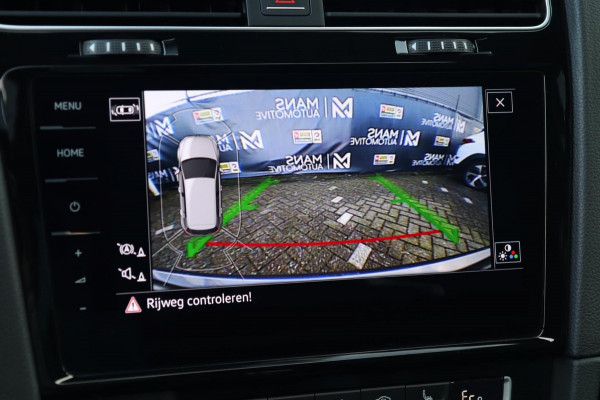 Volkswagen Golf 1.4 TSI PHEV GTE / PANODAK / KEYLESS / ACC / CAMERA / DODEHOEK Volkswagen Golf 1.4 TSI PHEV GTE / PANODAK / KEYLESS / ACC / CAMERA / DODEHOEK