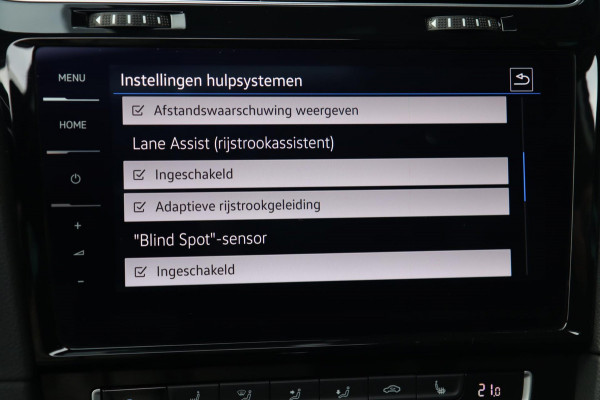 Volkswagen Golf 1.4 TSI PHEV GTE / PANODAK / KEYLESS / ACC / CAMERA / DODEHOEK Volkswagen Golf 1.4 TSI PHEV GTE / PANODAK / KEYLESS / ACC / CAMERA / DODEHOEK