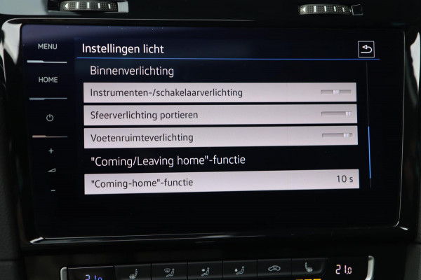 Volkswagen Golf 1.4 TSI PHEV GTE / PANODAK / KEYLESS / ACC / CAMERA / DODEHOEK Volkswagen Golf 1.4 TSI PHEV GTE / PANODAK / KEYLESS / ACC / CAMERA / DODEHOEK