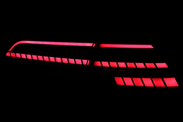 Volkswagen Golf 1.4 TSI PHEV GTE / PANODAK / KEYLESS / ACC / CAMERA / DODEHOEK Volkswagen Golf 1.4 TSI PHEV GTE / PANODAK / KEYLESS / ACC / CAMERA / DODEHOEK