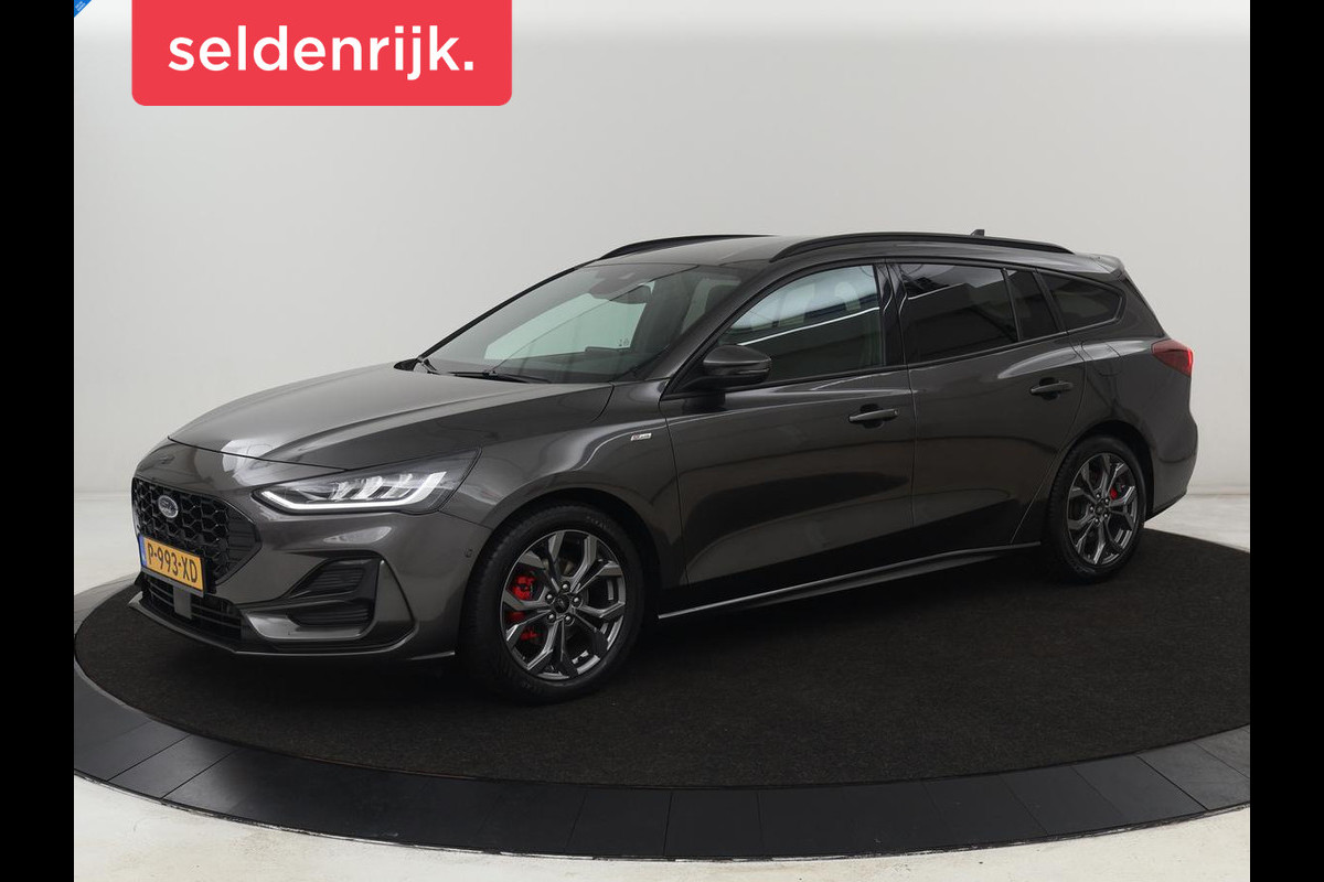 Ford Focus 1.0 EcoBoost Hybrid ST Line Style | Stoel & stuurverwarming | Camera | Park Assist | Carplay | Full LED | Navigatie | Keyless | Climate control
