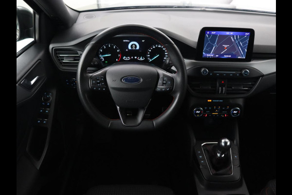 Ford Focus 1.0 EcoBoost Hybrid ST Line Style | Stoel & stuurverwarming | Camera | Park Assist | Carplay | Full LED | Navigatie | Keyless | Climate control Ford Focus 1.0 EcoBoost Hybrid ST Line Style | Stoel & stuurverwarming | Camera | Park Assist | Carplay | Full LED | Navigatie | Keyless | Climate control