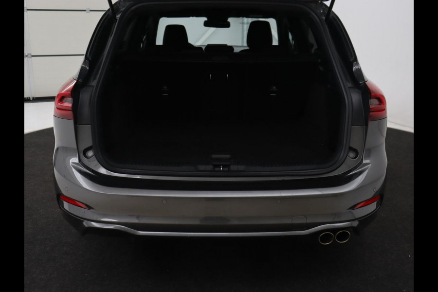 Ford Focus 1.0 EcoBoost Hybrid ST Line Style | Stoel & stuurverwarming | Camera | Park Assist | Carplay | Full LED | Navigatie | Keyless | Climate control Ford Focus 1.0 EcoBoost Hybrid ST Line Style | Stoel & stuurverwarming | Camera | Park Assist | Carplay | Full LED | Navigatie | Keyless | Climate control