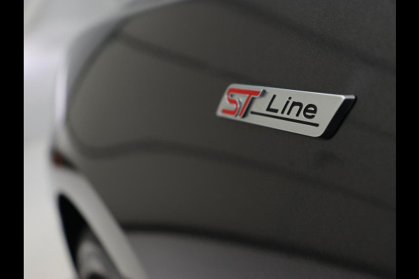 Ford Focus 1.0 EcoBoost Hybrid ST Line Style | Stoel & stuurverwarming | Camera | Park Assist | Carplay | Full LED | Navigatie | Keyless | Climate control Ford Focus 1.0 EcoBoost Hybrid ST Line Style | Stoel & stuurverwarming | Camera | Park Assist | Carplay | Full LED | Navigatie | Keyless | Climate control