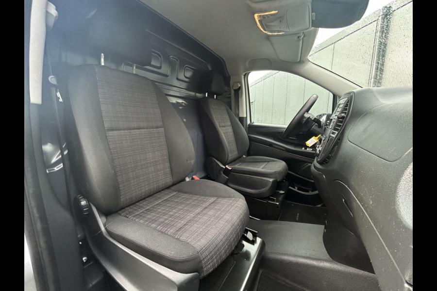 Mercedes-Benz Vito 114 CDI 136 PK AUTOMAAT / L2H1 / 1e EIG. / TREKHAAK / AIRCO / CRUISE / BLUETOOTH / PDC Mercedes-Benz Vito 114 CDI 136 PK AUTOMAAT / L2H1 / 1e EIG. / TREKHAAK / AIRCO / CRUISE / BLUETOOTH / PDC