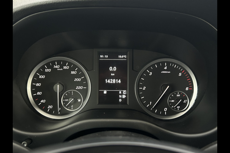 Mercedes-Benz Vito 114 CDI 136 PK AUTOMAAT / L2H1 / 1e EIG. / TREKHAAK / AIRCO / CRUISE / BLUETOOTH / PDC Mercedes-Benz Vito 114 CDI 136 PK AUTOMAAT / L2H1 / 1e EIG. / TREKHAAK / AIRCO / CRUISE / BLUETOOTH / PDC