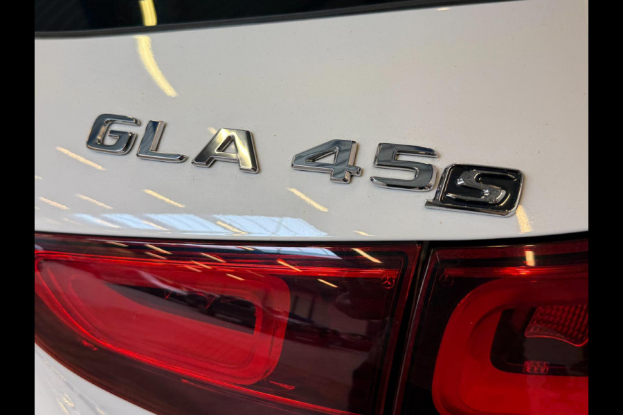 Mercedes-Benz GLA AMG 45 4MATIC+|PANO|SFEER|INRUIL MOGELIJK!