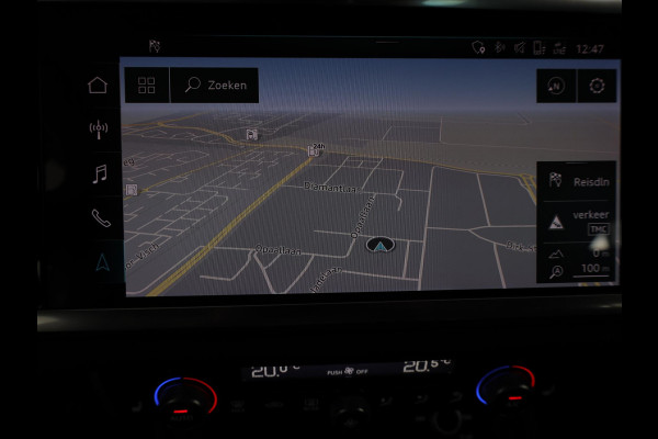 Audi Q3 35 TFSI Business Edition 150pk S-tronic | 18'LM-velgen| Navigatie | verwarmde voorstoelen | Adaptive cruise controle