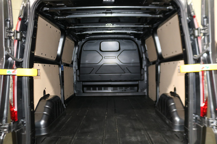 Ford Transit Custom 2.0 TDci 130pk L2 H1 Limited Ford Transit Custom 2.0 TDci 130pk L2 H1 Limited