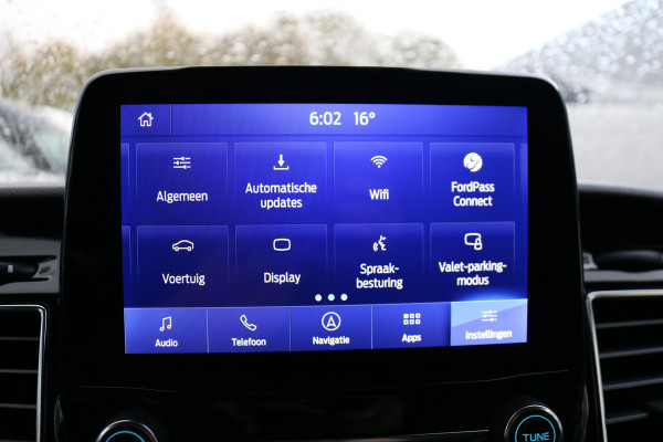 Ford Transit Custom 2.0 TDci 130pk L2 H1 Limited Ford Transit Custom 2.0 TDci 130pk L2 H1 Limited