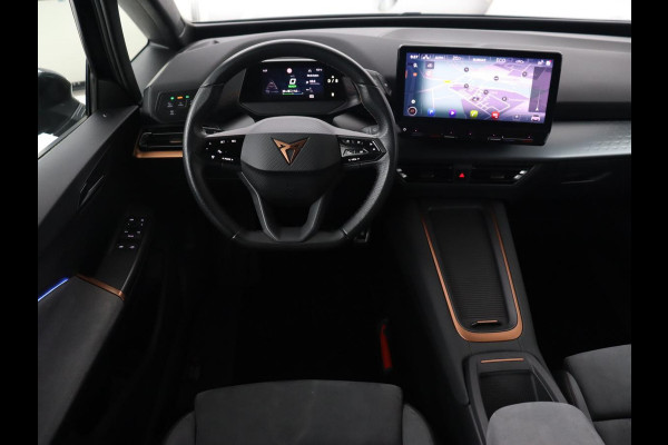 CUPRA Born Performance One 62 kWh | Stoel & stuurverwarming | Massage | Camera | Adaptive cruise | Carplay | Keyless | Navigatie CUPRA Born Performance One 62 kWh | Stoel & stuurverwarming | Massage | Camera | Adaptive cruise | Carplay | Keyless | Navigatie
