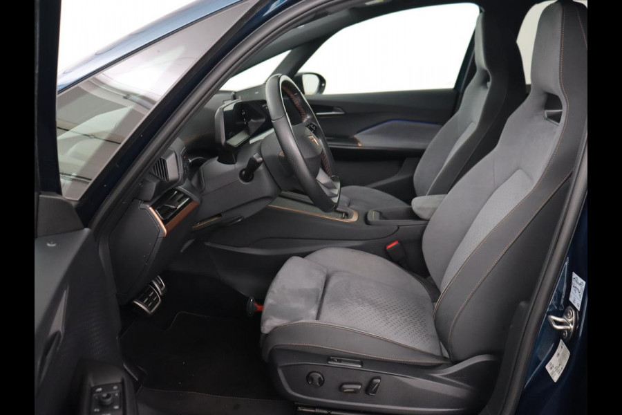 CUPRA Born Performance One 62 kWh | Stoel & stuurverwarming | Massage | Camera | Adaptive cruise | Carplay | Keyless | Navigatie CUPRA Born Performance One 62 kWh | Stoel & stuurverwarming | Massage | Camera | Adaptive cruise | Carplay | Keyless | Navigatie