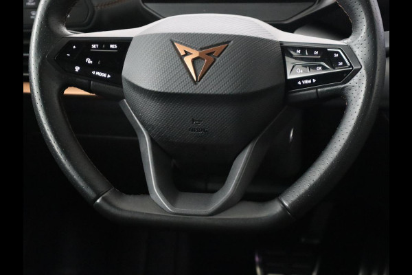CUPRA Born Performance One 62 kWh | Stoel & stuurverwarming | Massage | Camera | Adaptive cruise | Carplay | Keyless | Navigatie CUPRA Born Performance One 62 kWh | Stoel & stuurverwarming | Massage | Camera | Adaptive cruise | Carplay | Keyless | Navigatie